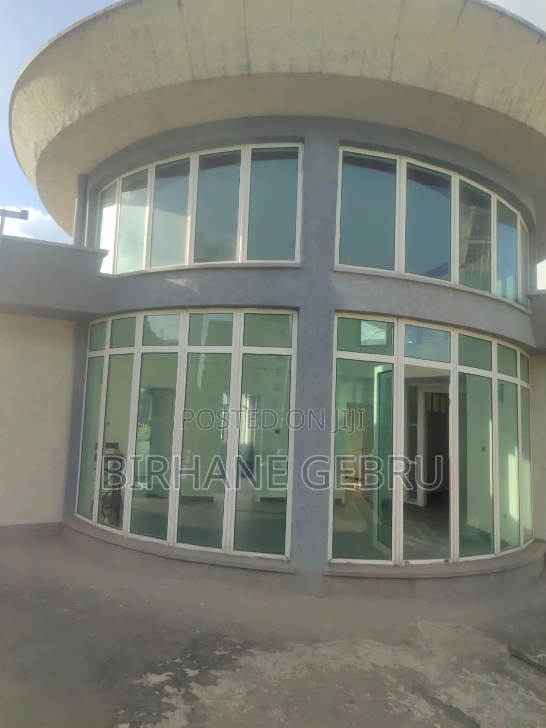 G+2 House Rent for Resturant Berger Residance Embassy