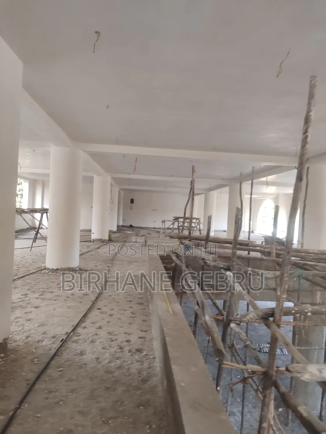 Space Rent for Resturant Lounge Berger and Other