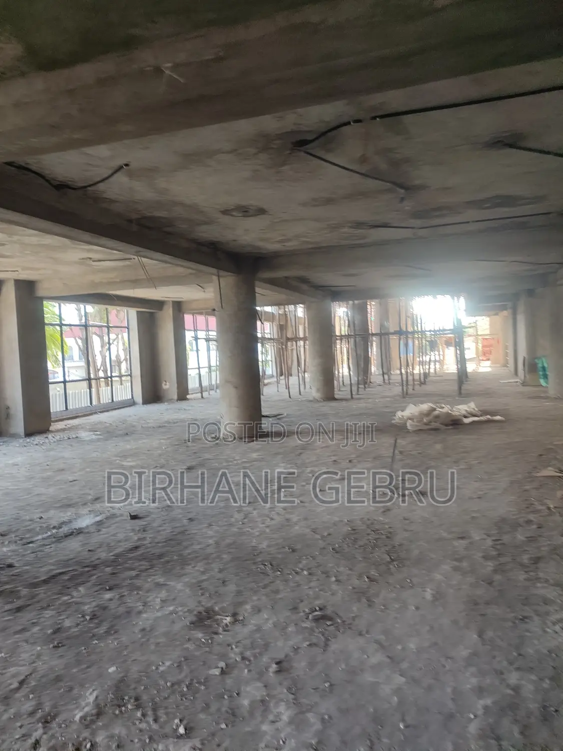 Space Rent for Resturant Lounge Berger and Other