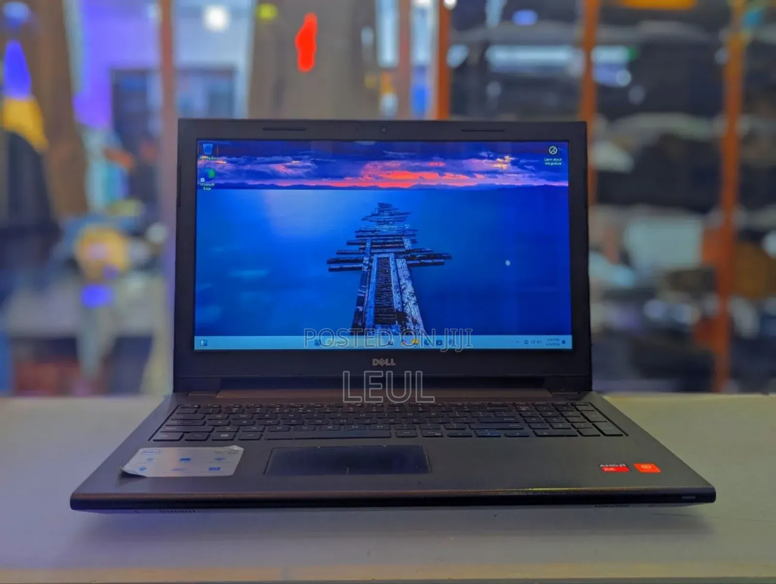 Laptop Dell Vostro 1310 4GB AMD A4 HDD 500GB