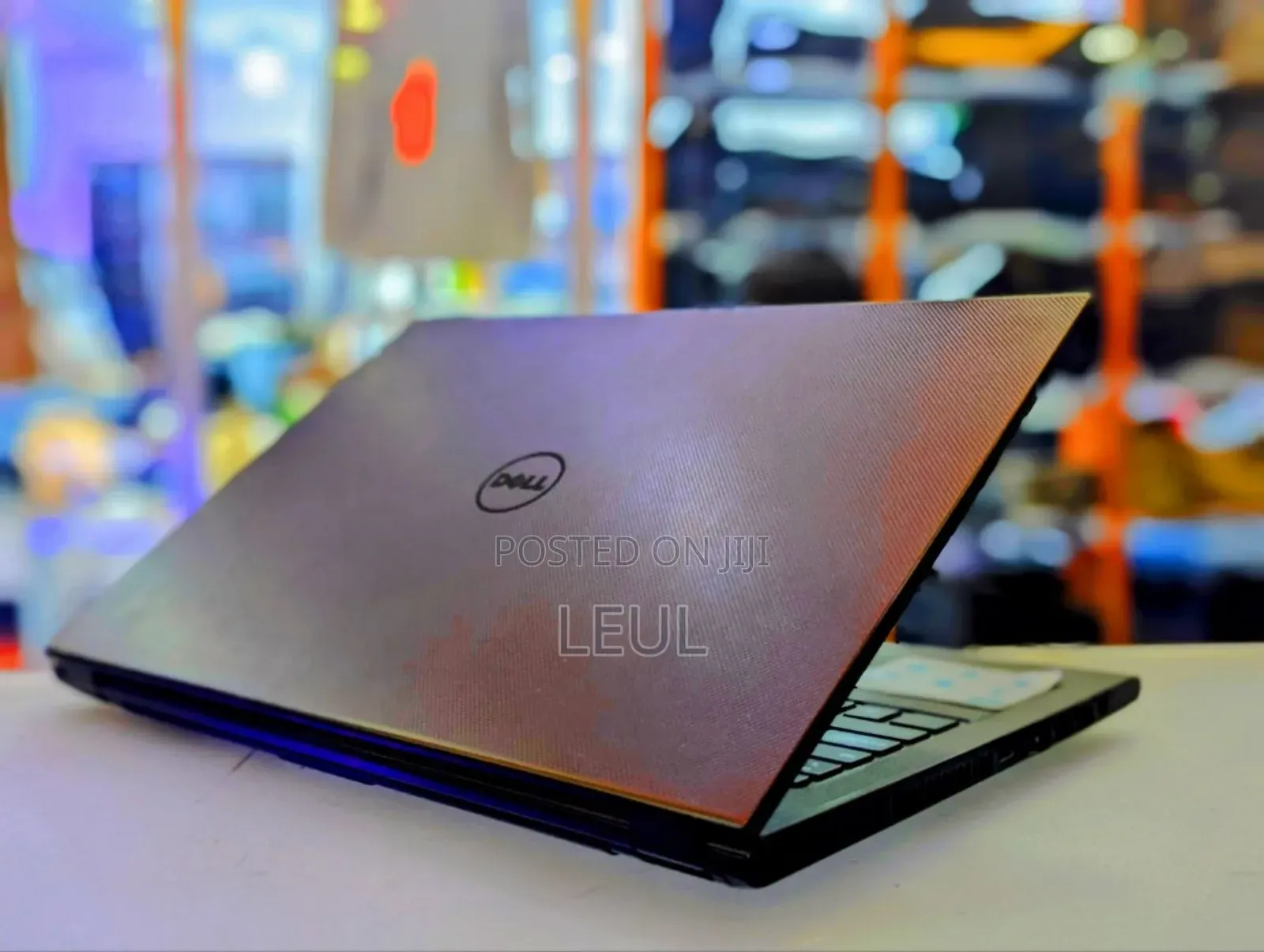 Laptop Dell Vostro 1310 4GB AMD A4 HDD 500GB