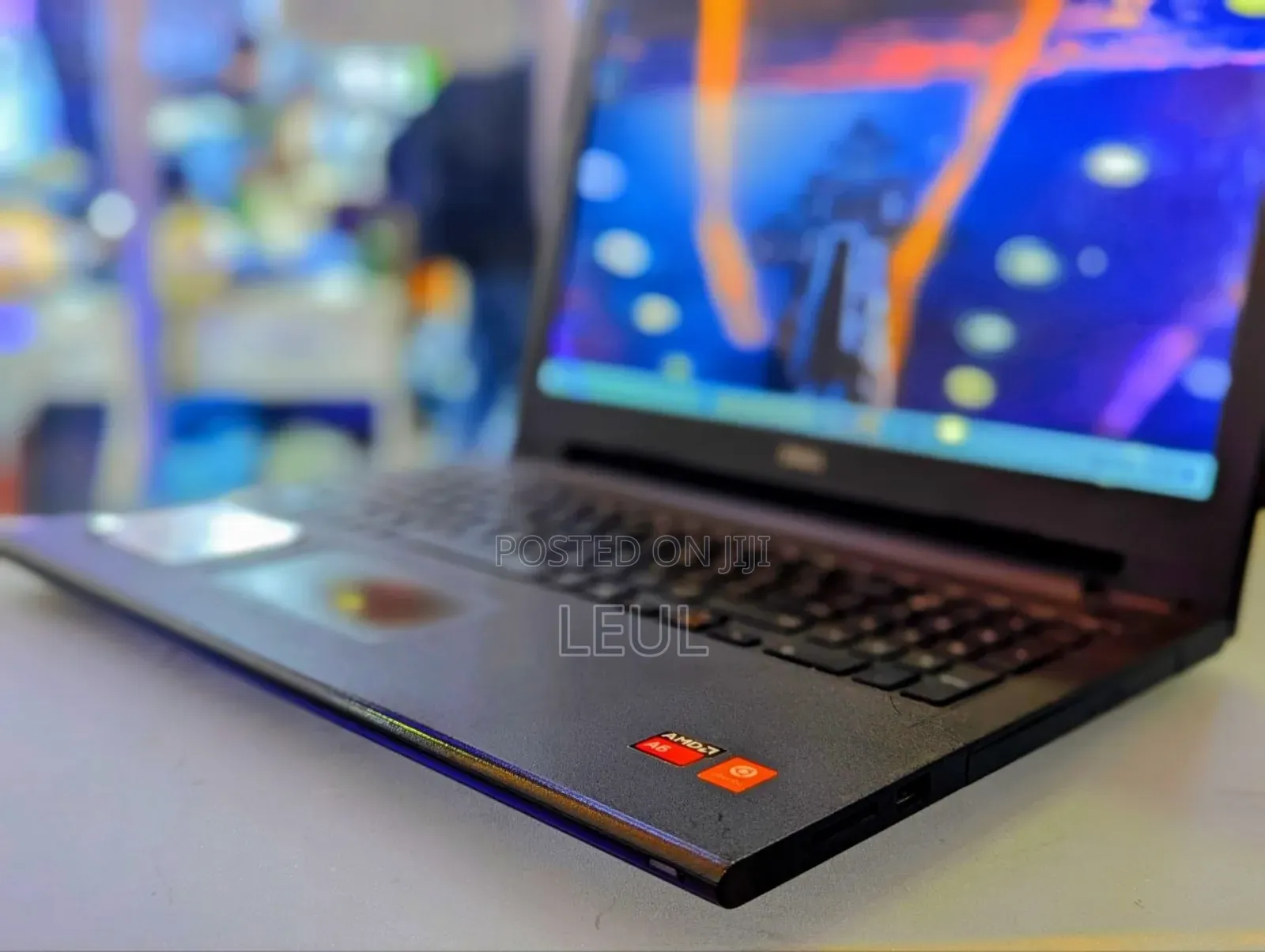Laptop Dell Vostro 1310 4GB AMD A4 HDD 500GB