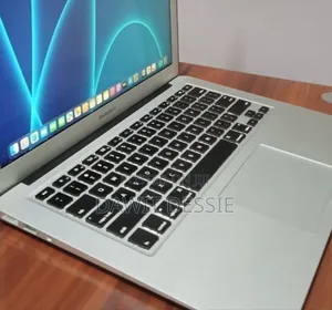 New Laptop Apple MacBook 2015 8GB Intel Core i5 SSD 128GB