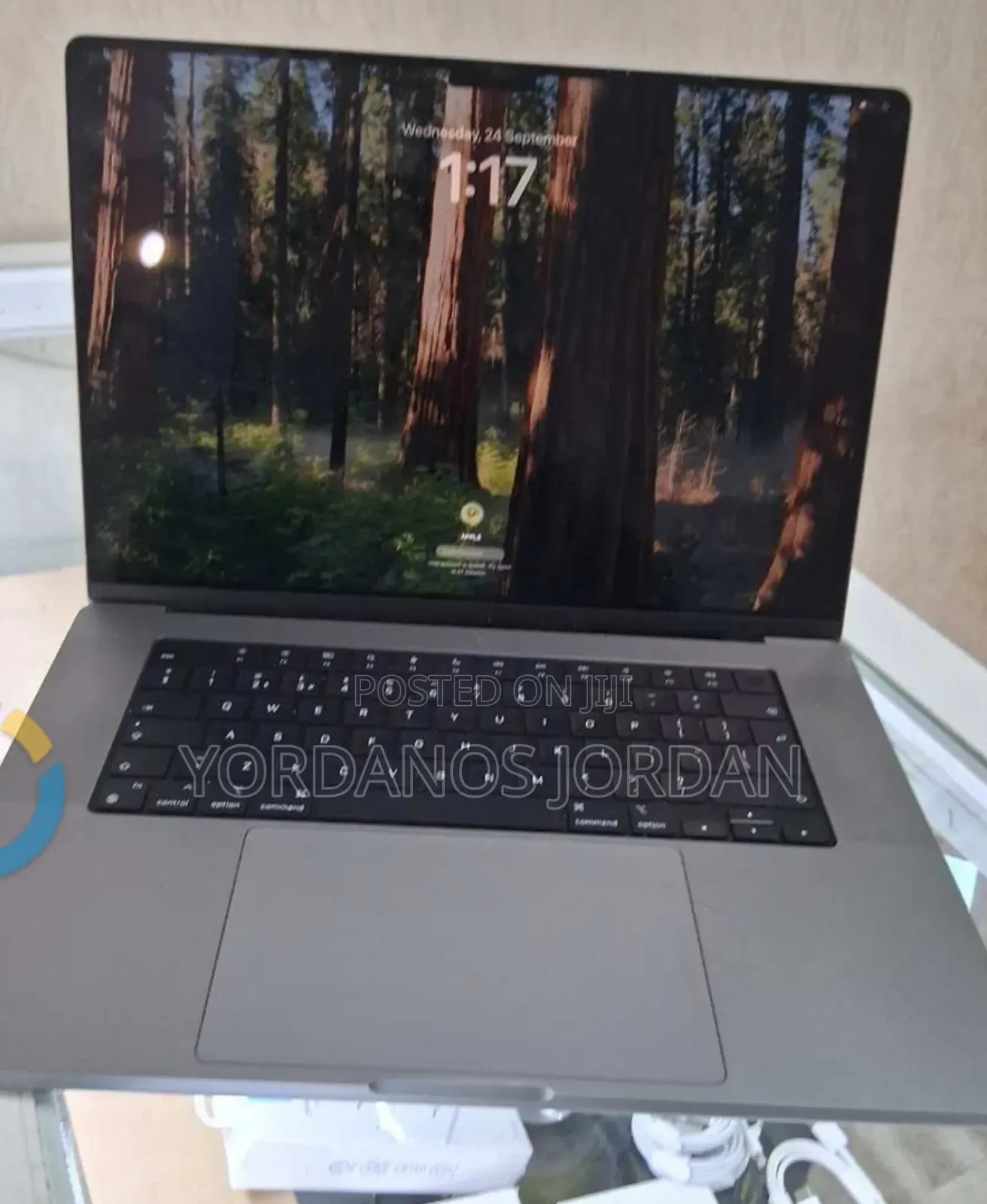New Laptop Apple MacBook Pro M1 16GB Apple M1 Pro SSD 512GB