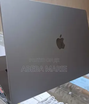 New Laptop Airis 16GB Apple M1 Pro SSD 512GB