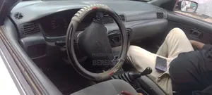 Nissan Sunny 1996 White