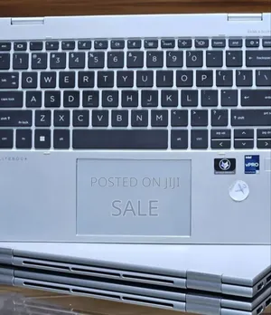 New Laptop HP EliteBook 830 G9 16GB Intel Core i7 SSD 512GB