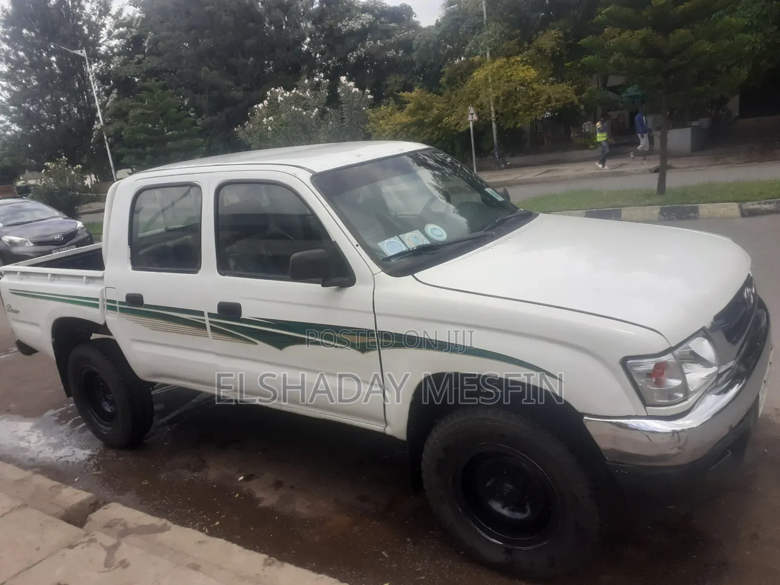 Toyota 4-Runner 2000 White