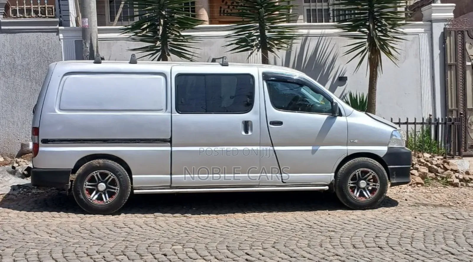 Toyota HiAce 2008 Silver