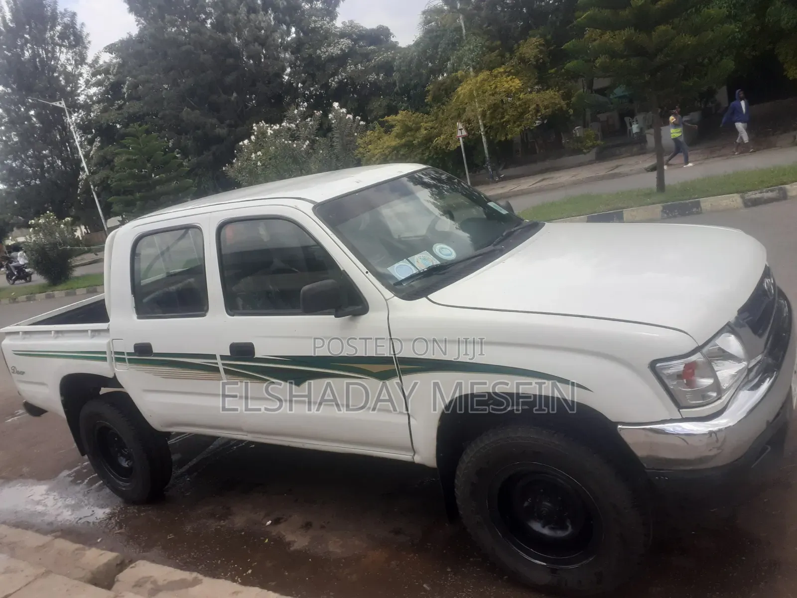 Toyota 4-Runner 2000 White
