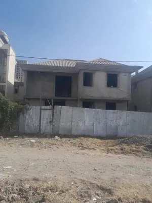 6bdrm Townhouse/Terrace in Ayat Area, Yeka for sale