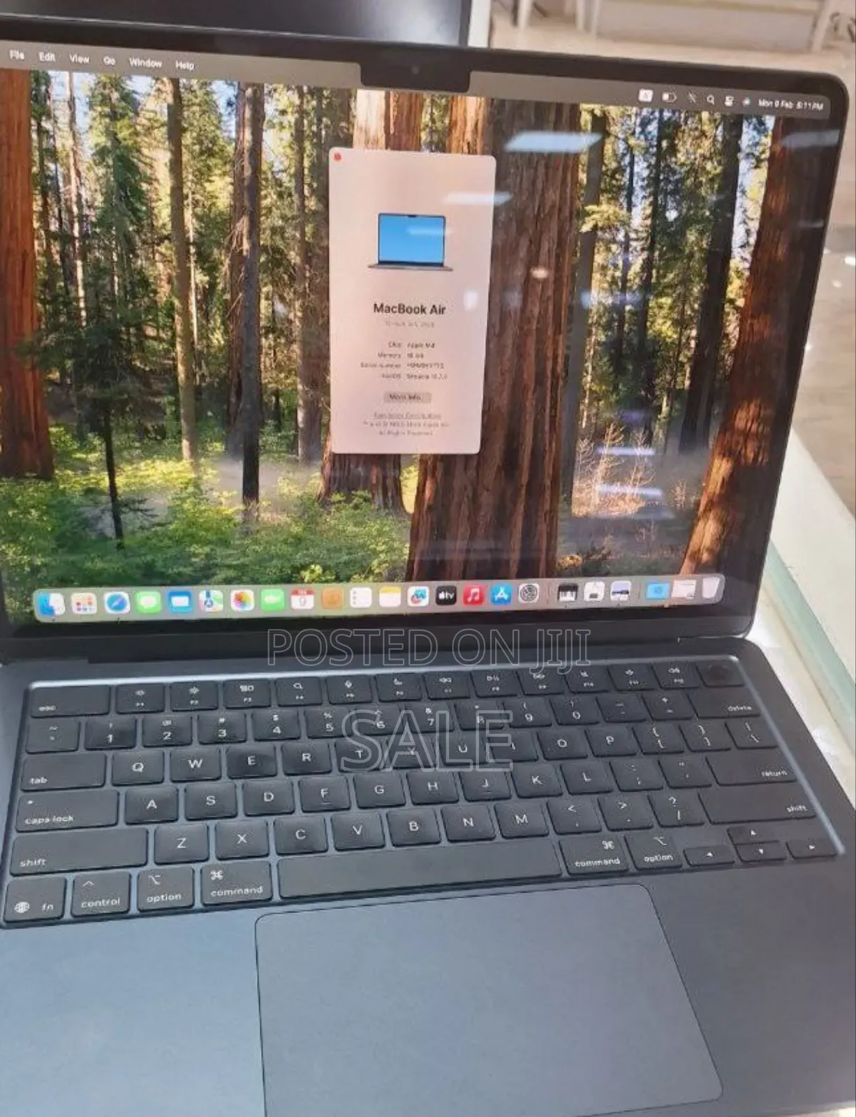 New Laptop Apple MacBook Air 2025 M4 13-inch 16GB Apple M4 SSD 512GB