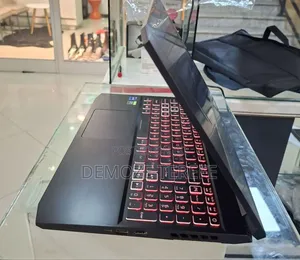New Laptop Brian Brian 16GB Intel Core i7 SSD 512GB