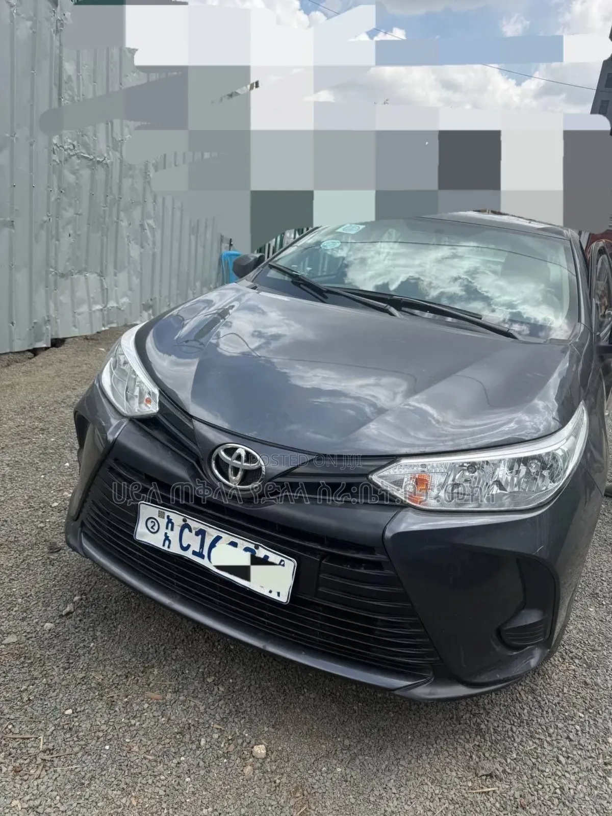 Toyota Yaris 2021 Gray
