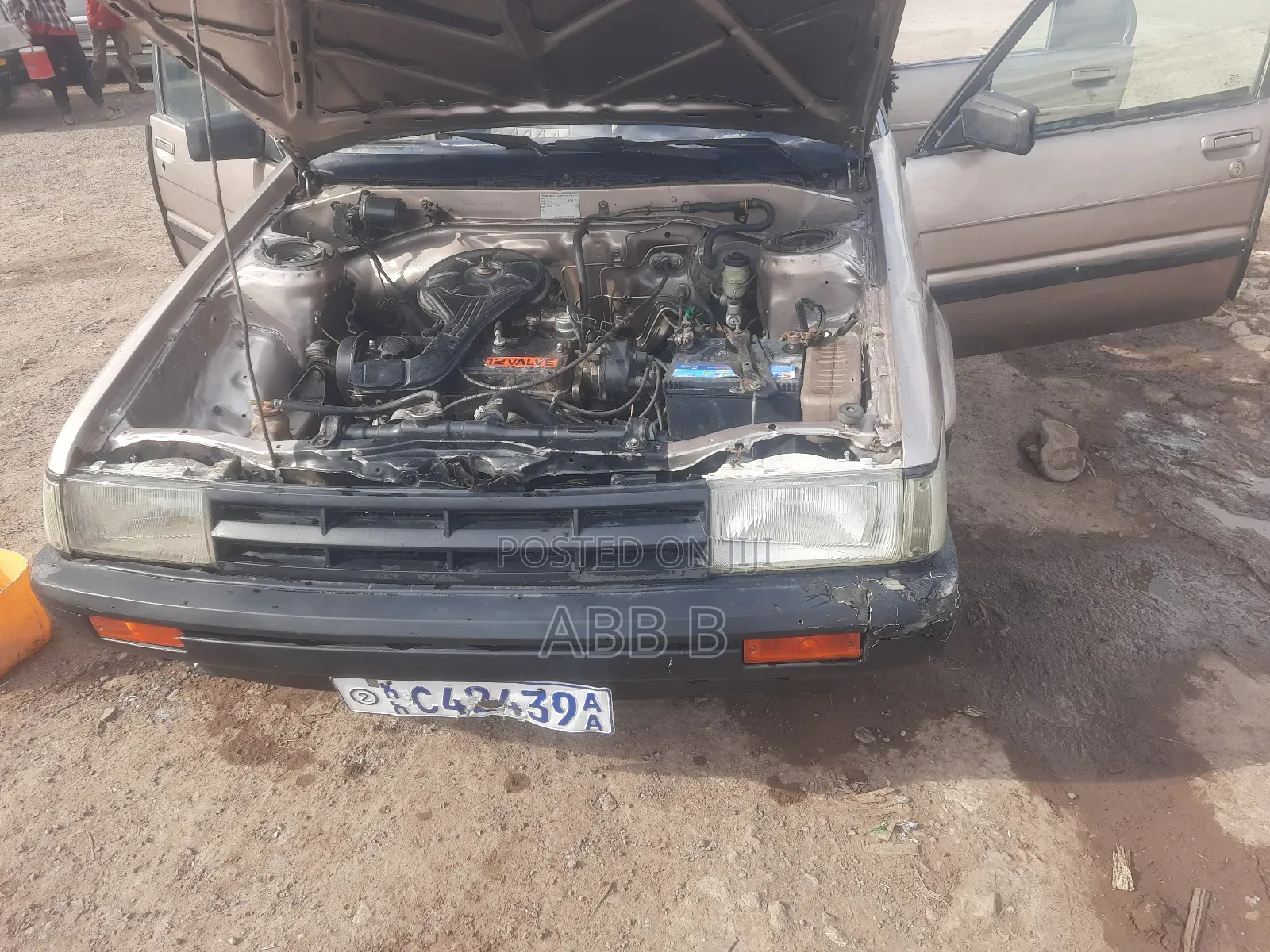 Toyota Corolla 1987 Brown