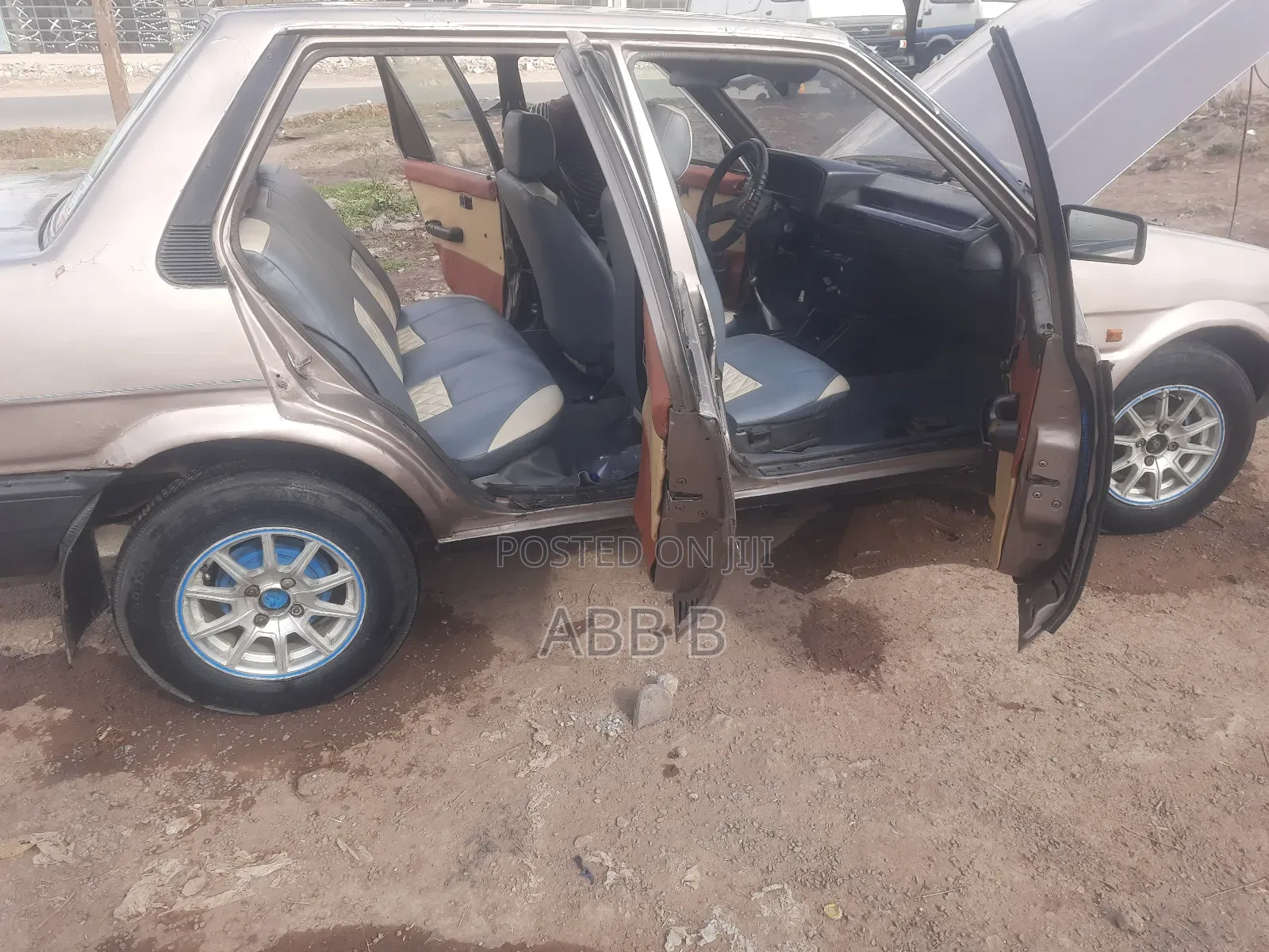 Toyota Corolla 1987 Brown