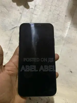 Apple XR 128 GB Black