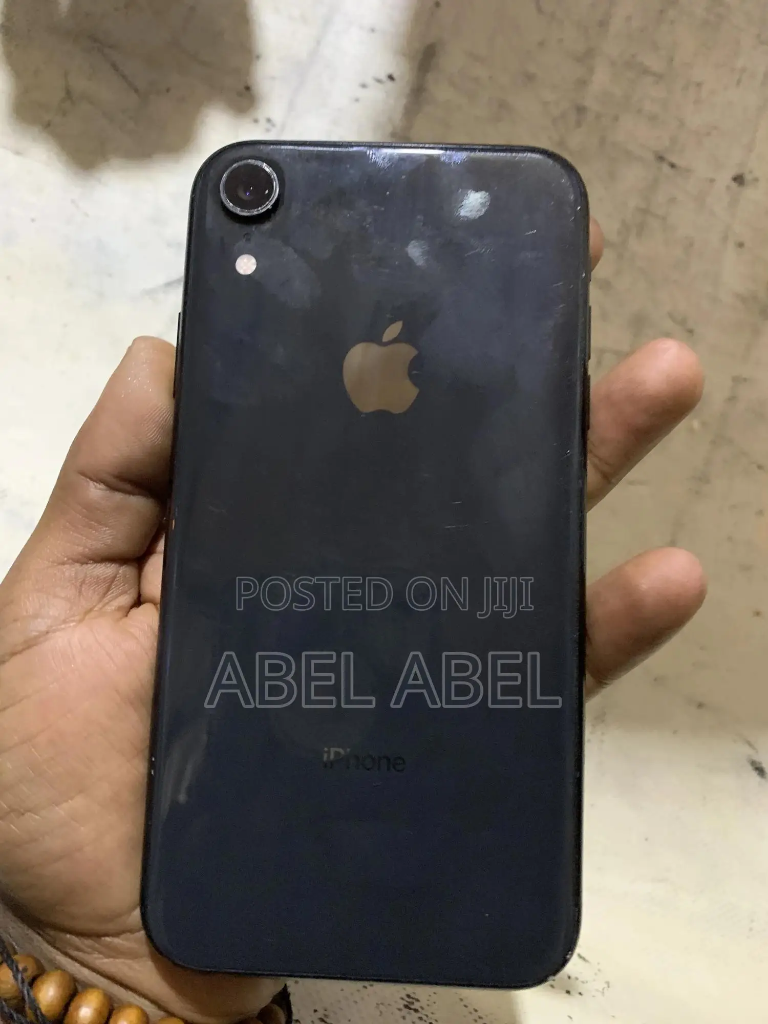 Apple XR 128 GB Black