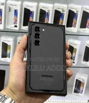 New Samsung Galaxy A17 5G 128 GB Black