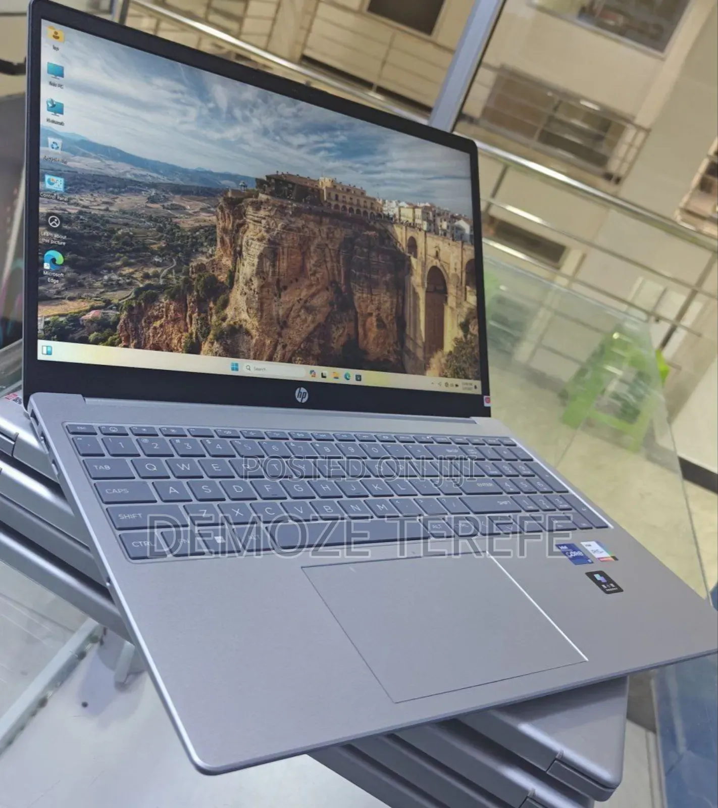 New Laptop HP Stream Notebook 16GB Intel Core i5 SSD 512GB