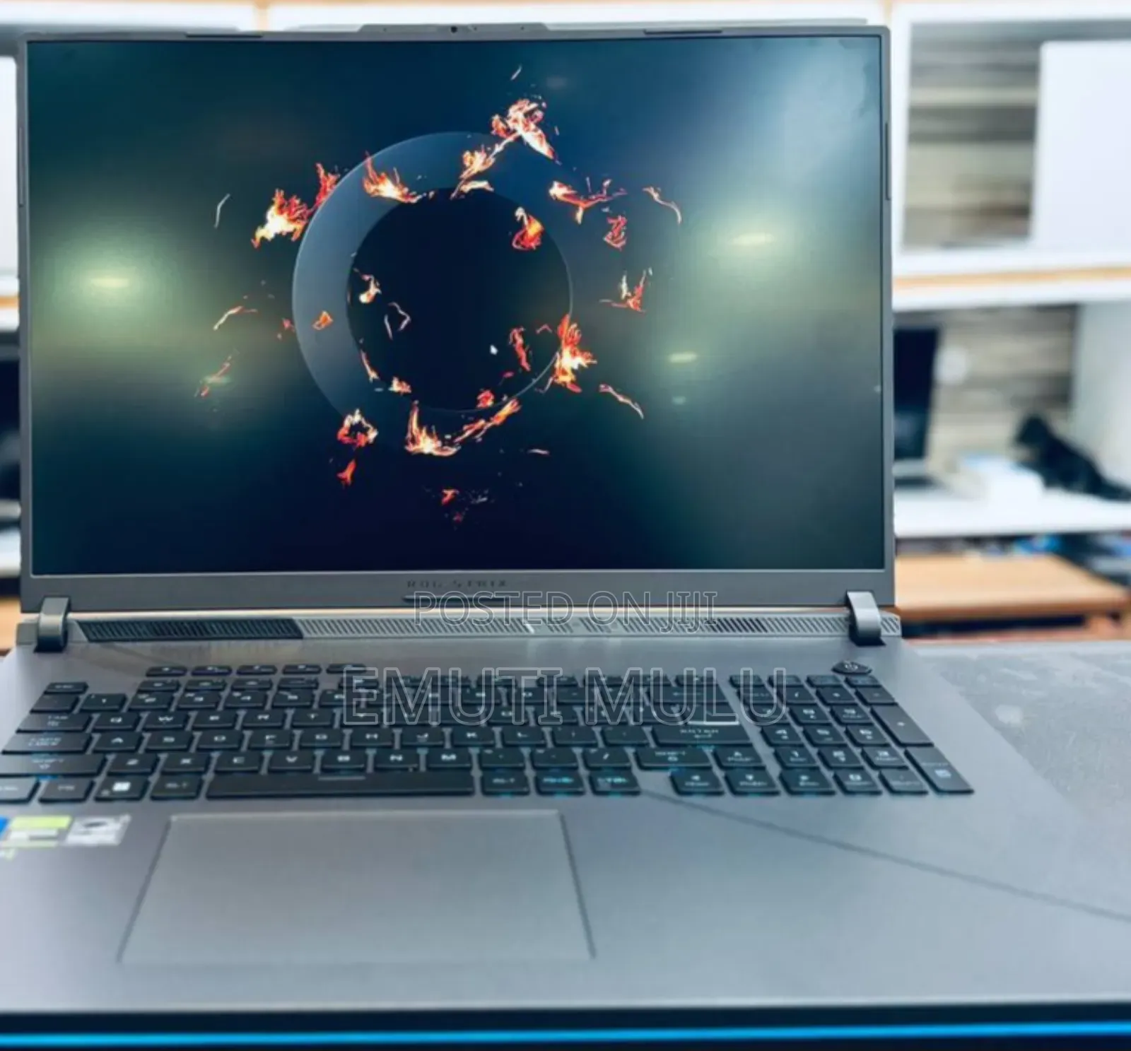 New Laptop Asus ROG Strix G17 16GB Intel Core i9 SSD 1T