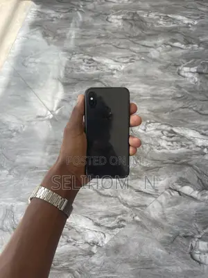 Apple iPhone X 64 GB Black