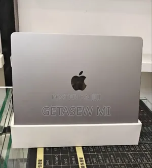 New Laptop Apple MacBook Air 2022 M2 8GB Intel Core M2 SSD 512GB
