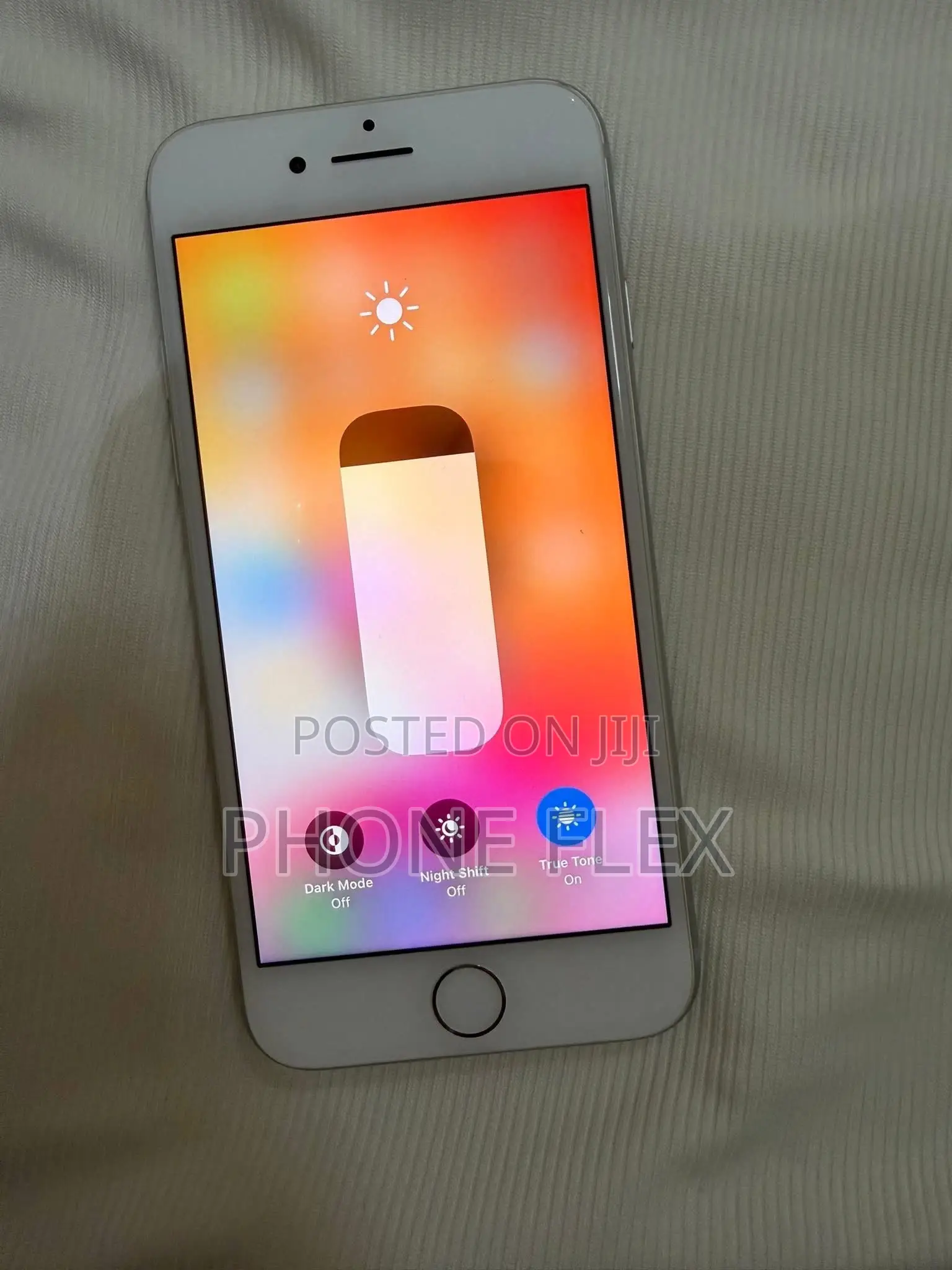 Apple iPhone 8 64 GB White