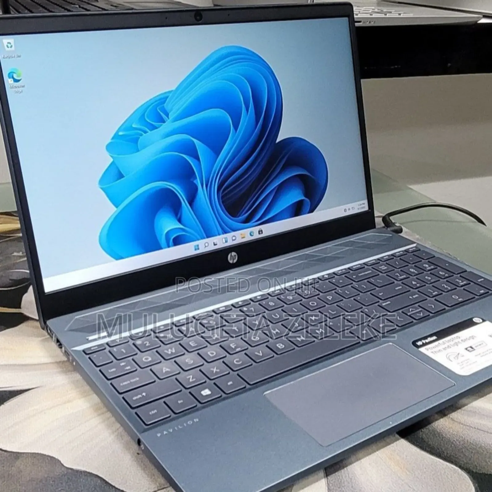 New Laptop HP Pavilion 15 8GB Intel Core i7 SSD 512GB