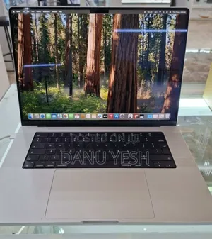 New Laptop Apple MacBook Pro 16GB Apple M1 Pro SSD 512GB