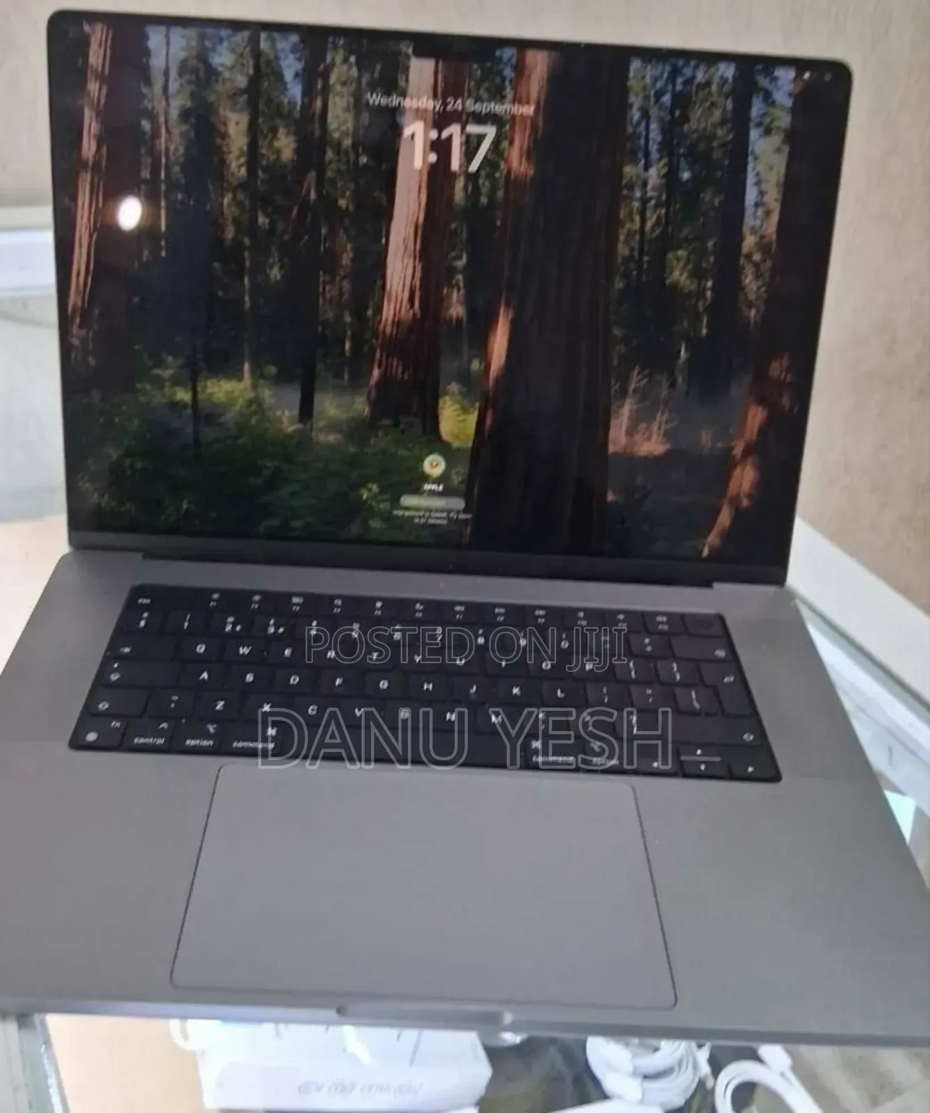 New Laptop Apple MacBook Pro 16GB Apple M1 Pro SSD 512GB