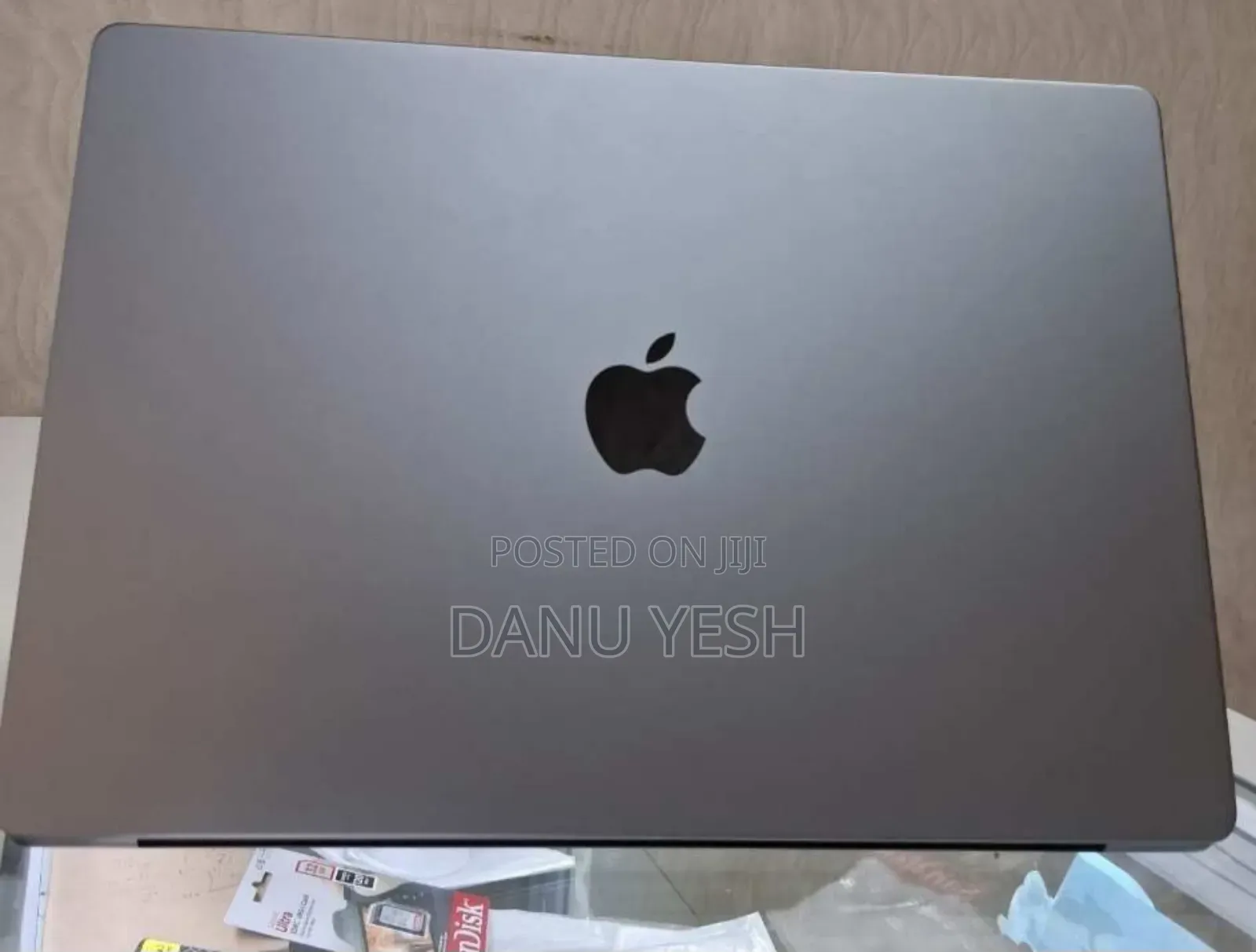 New Laptop Apple MacBook Pro 16GB Apple M1 Pro SSD 512GB