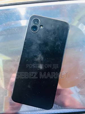 Samsung Galaxy A04 64 GB Black