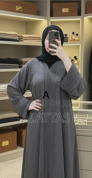 Saudi Abaya