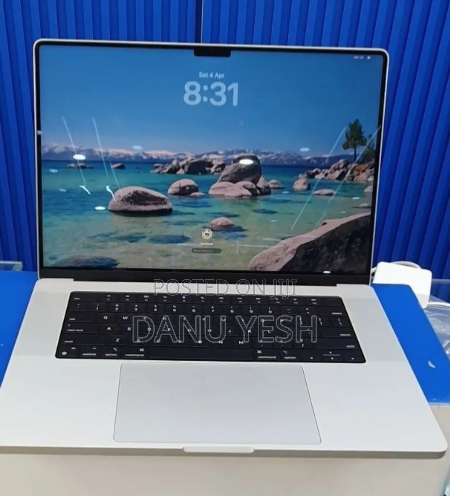 New Laptop Apple MacBook Pro 2021 M1 16GB Apple M1 SSD 512GB