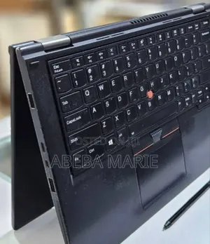 New Laptop Lenovo ThinkPad Yoga 370 8GB Intel Core i5 SSD 512GB