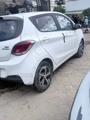 Changan BenBen E-Star 2023 White