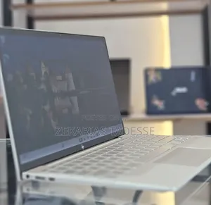 New Laptop HP Envy 13 16GB Intel Core i5 SSD 512GB