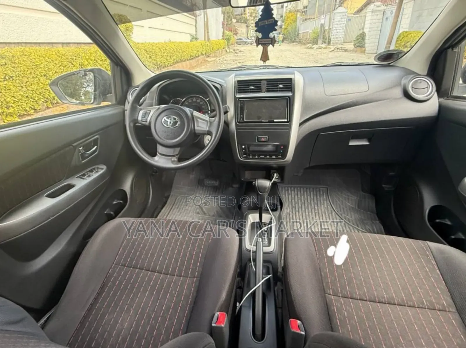 Toyota Agya G 1.2 2022 Silver