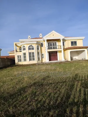 7bdrm House in Ccd, Oromia-Finfinne for sale