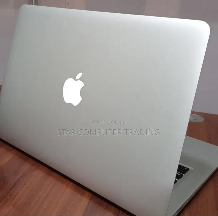New Laptop Apple MacBook Air 2015 8GB Intel Core i5 SSD 128GB