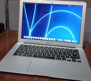 New Laptop Apple MacBook Air 2015 8GB Intel Core i5 SSD 128GB