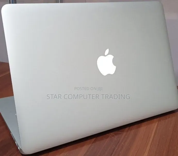New Laptop Apple MacBook Air 2015 8GB Intel Core i5 SSD 128GB