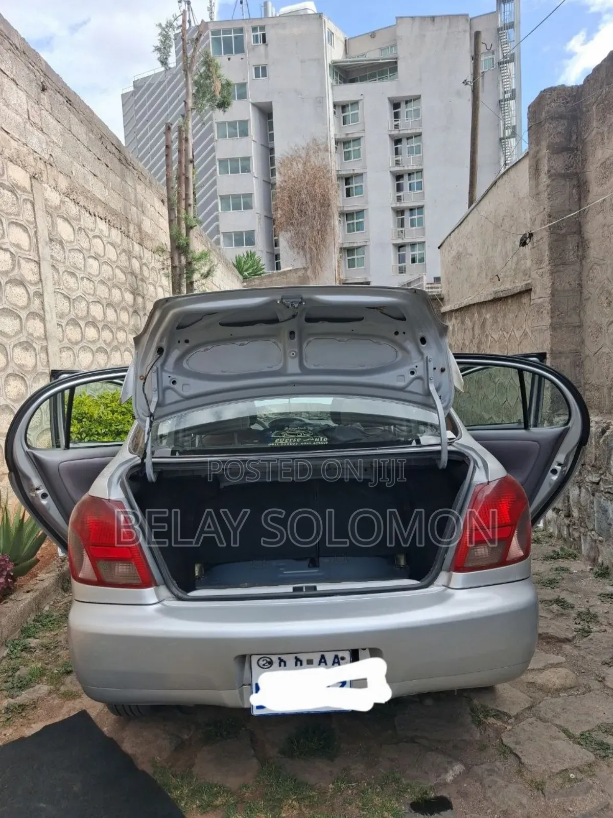 Toyota Platz 2001 Silver