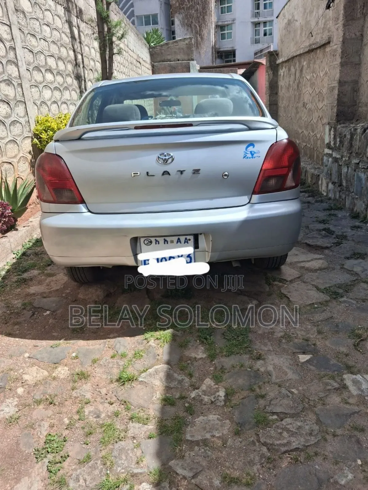 Toyota Platz 2001 Silver
