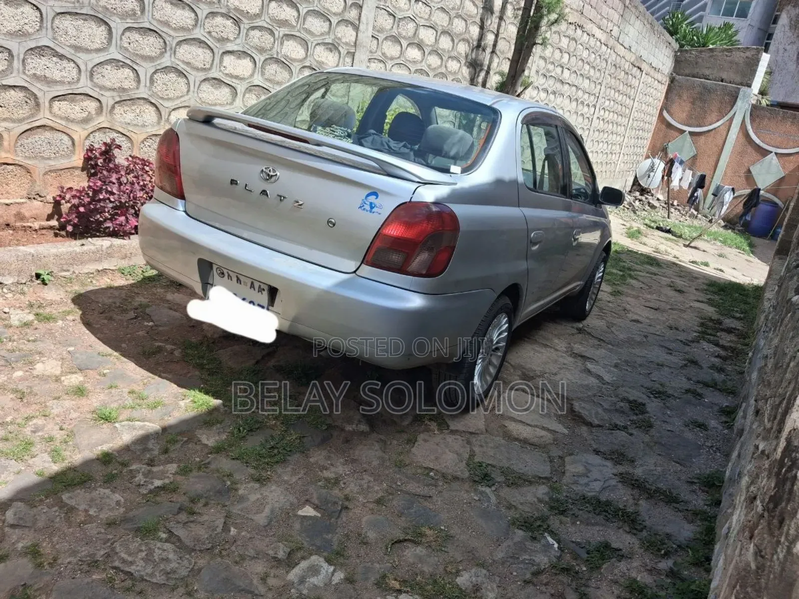 Toyota Platz 2001 Silver