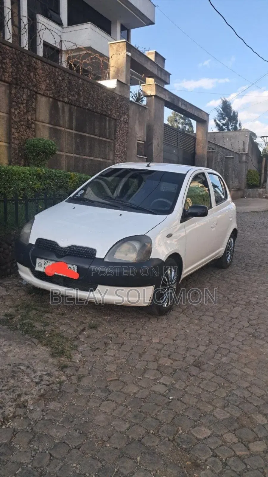 Toyota Yaris 2001 White