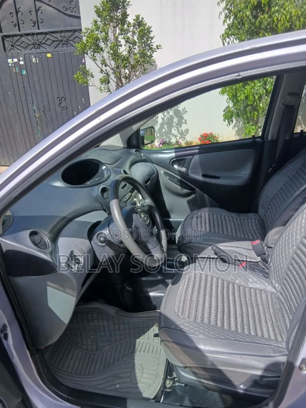 Toyota Vitz 2004