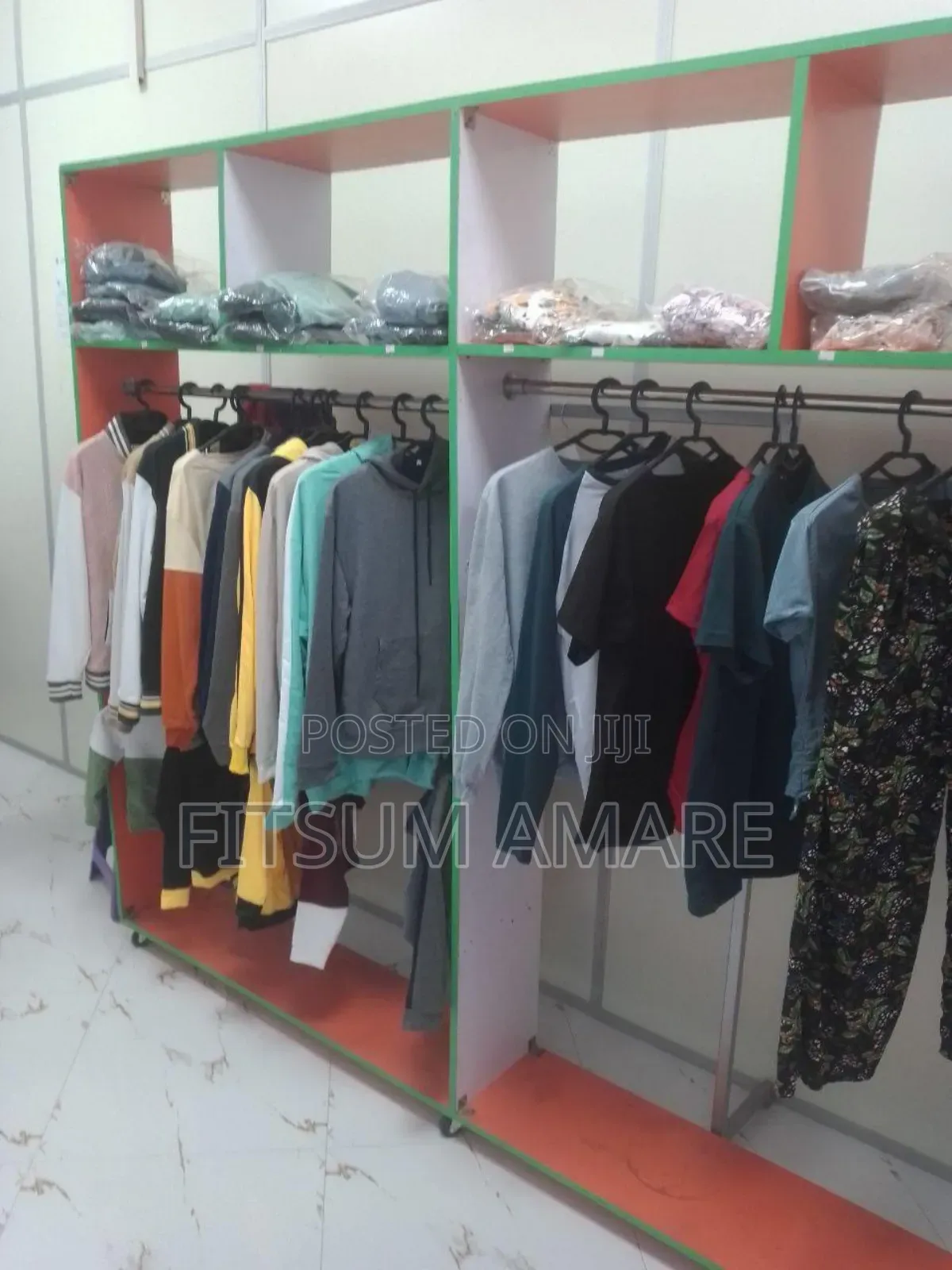 Boutique Shelf