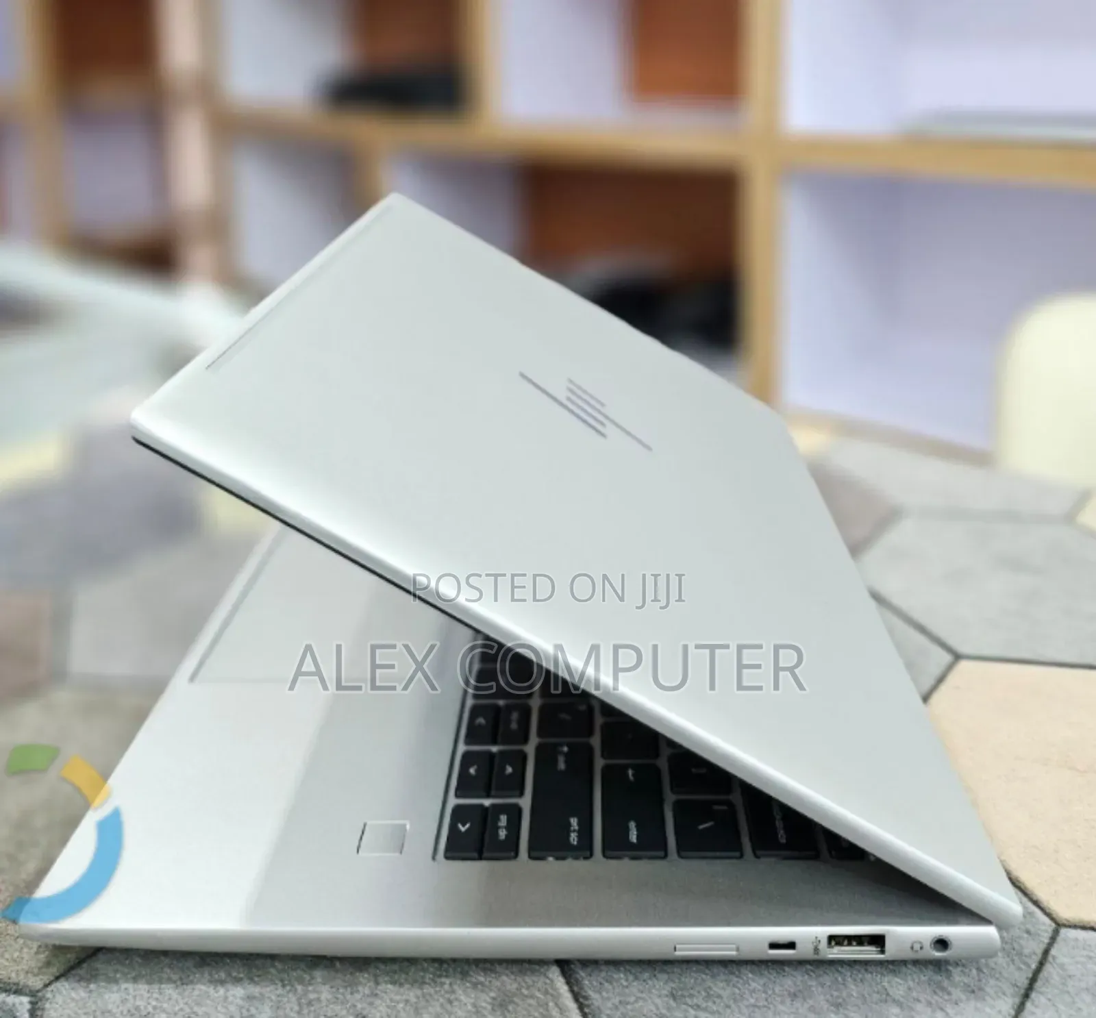 New Laptop HP EliteBook 840 G9 16GB Intel Core i7 SSD 512GB